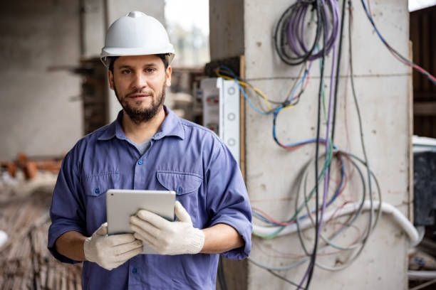 Best Electric Panel Repair  in Highland Park, IL